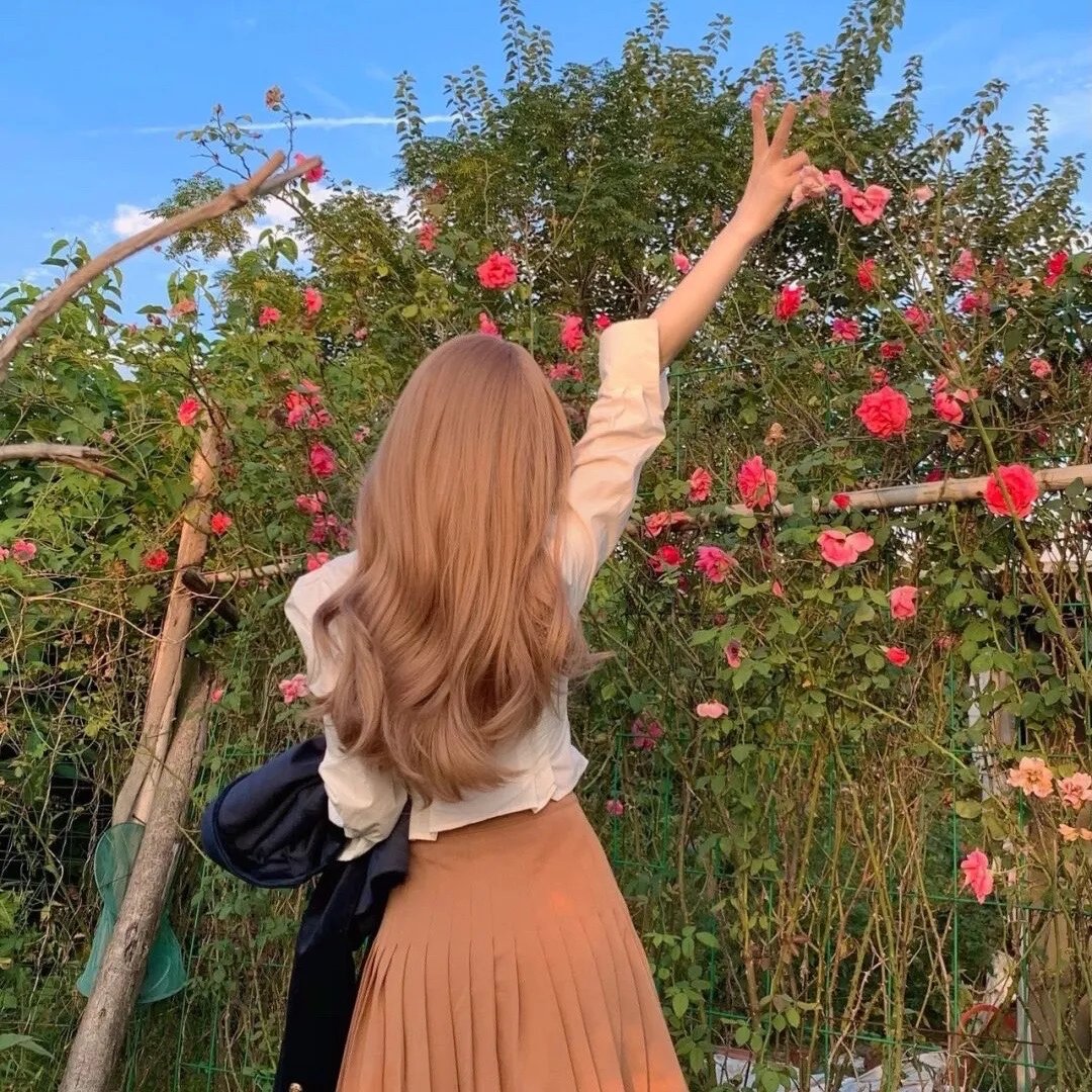 直播掉马后全世界求我出山